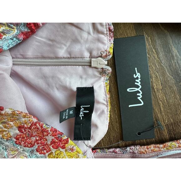 Lulus sweetest essence blush floral jacquard puff sleeve mini dress medium NWT - Picture 3 of 3